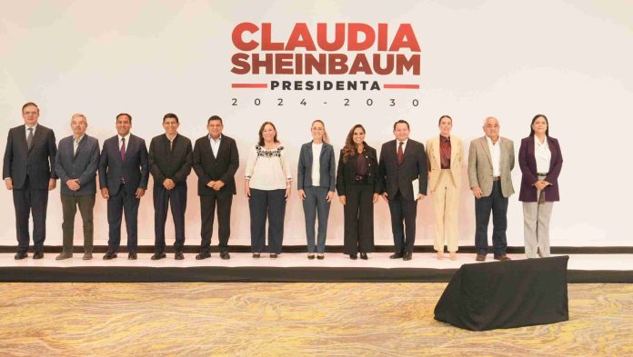 ''VAMOS A SEGUIR APOYANDO AL SURESTE'': CLAUDIA SHEINBAUM DEFINE PROYECTOS PRIORITARIOS CON LAS Y LOS GOBERNADORES DE CAMPECHE, CHIAPAS, OAXACA, QUINTANA ROO, TABASCO, VERACRUZ Y YUCATÁN