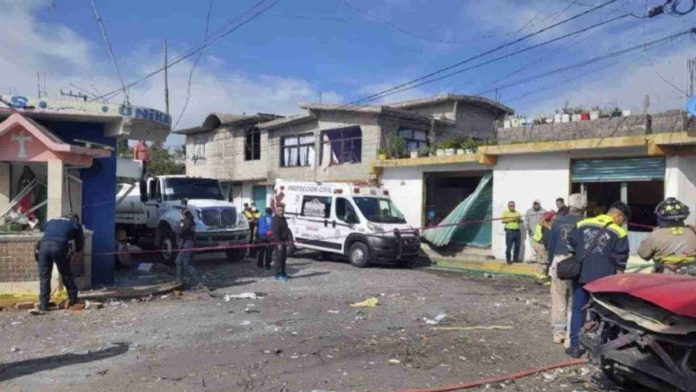 Explosión de pirotecnia en Edomex deja un muerto y 13 heridos