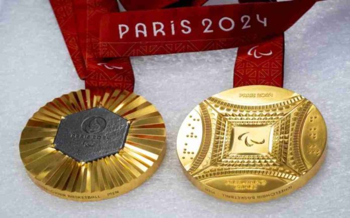 Detienen a brasileño que vendía medallas olímpicas falsas en Paris