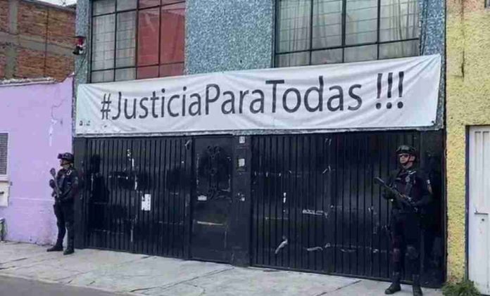 Catean casa del presunto feminicida serial de Iztacalco