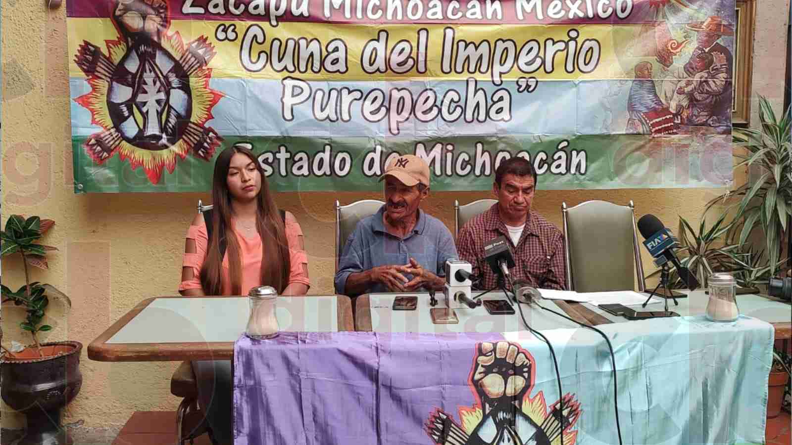 Yácatas de Zacapu están siendo invadidas por empresarios Yácatas de Zacapu están siendo invadidas por empresarios