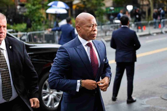 El Alcalde de Nueva York se declara inocente de los cargos de corrupción
