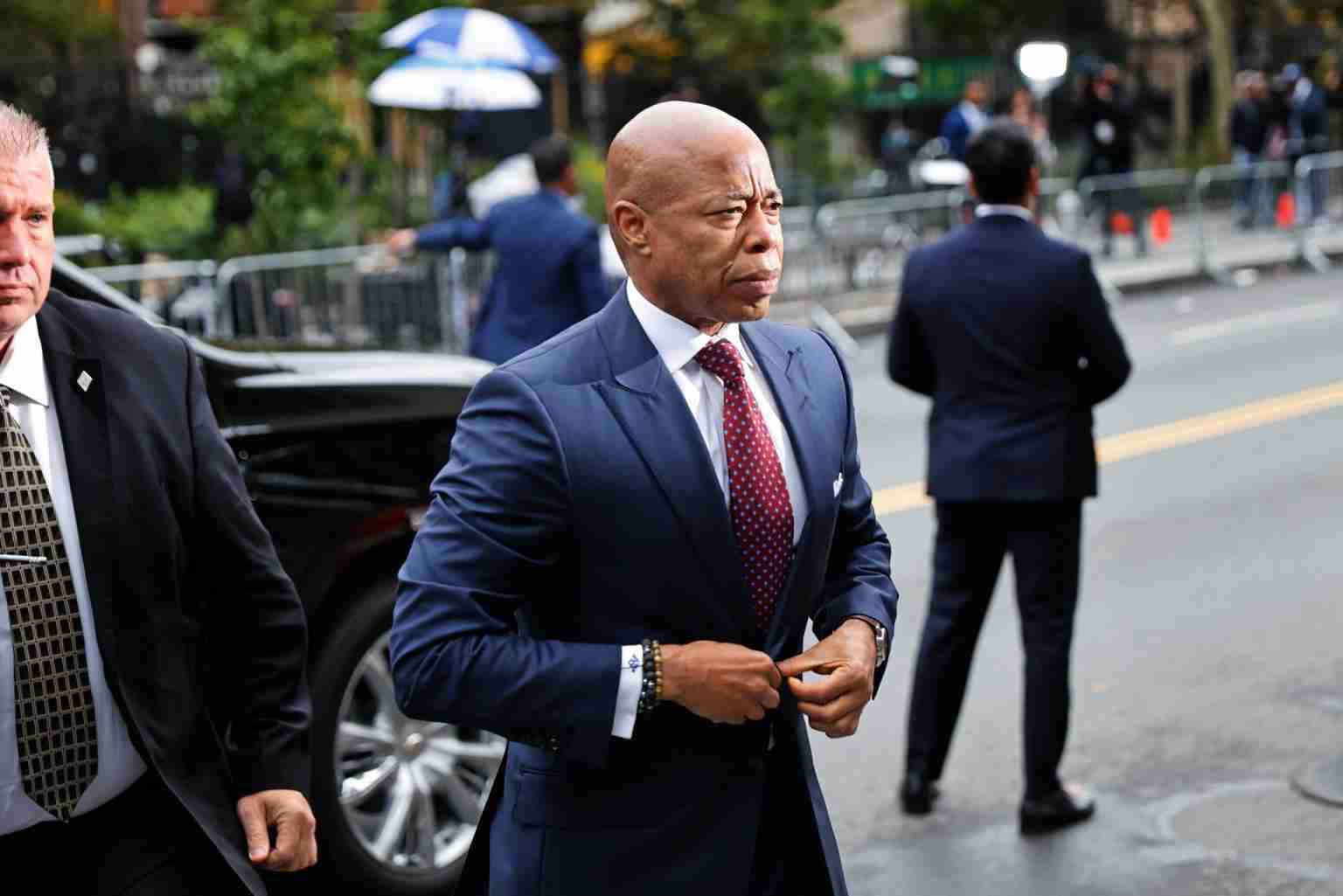 El Alcalde de Nueva York se declara inocente de los cargos de corrupción El Alcalde de Nueva York se declara inocente de los cargos de corrupción