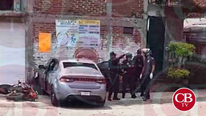 Un peatón resultó lesionado por bala perdida.