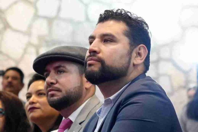 Diputado Octavio Ocampo Cordova asistió a la presentación de la Iniciativa de Reforma del Poder Judicial de Michoacán