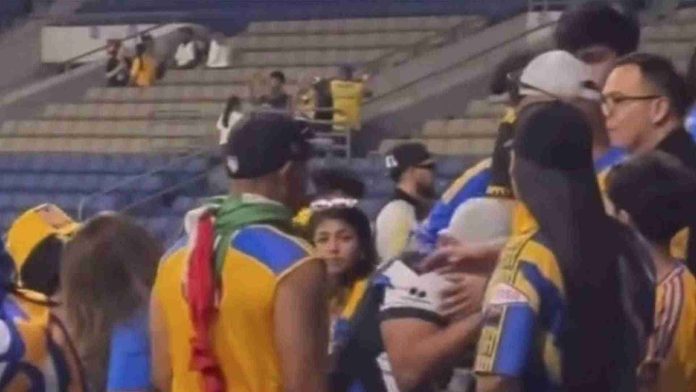 Aficionado de Tigres agrede a mujer en clásico regio amistoso