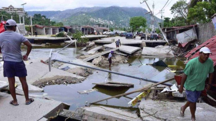 Huracán John deja al menos 127 mil damnificados en Acapulco