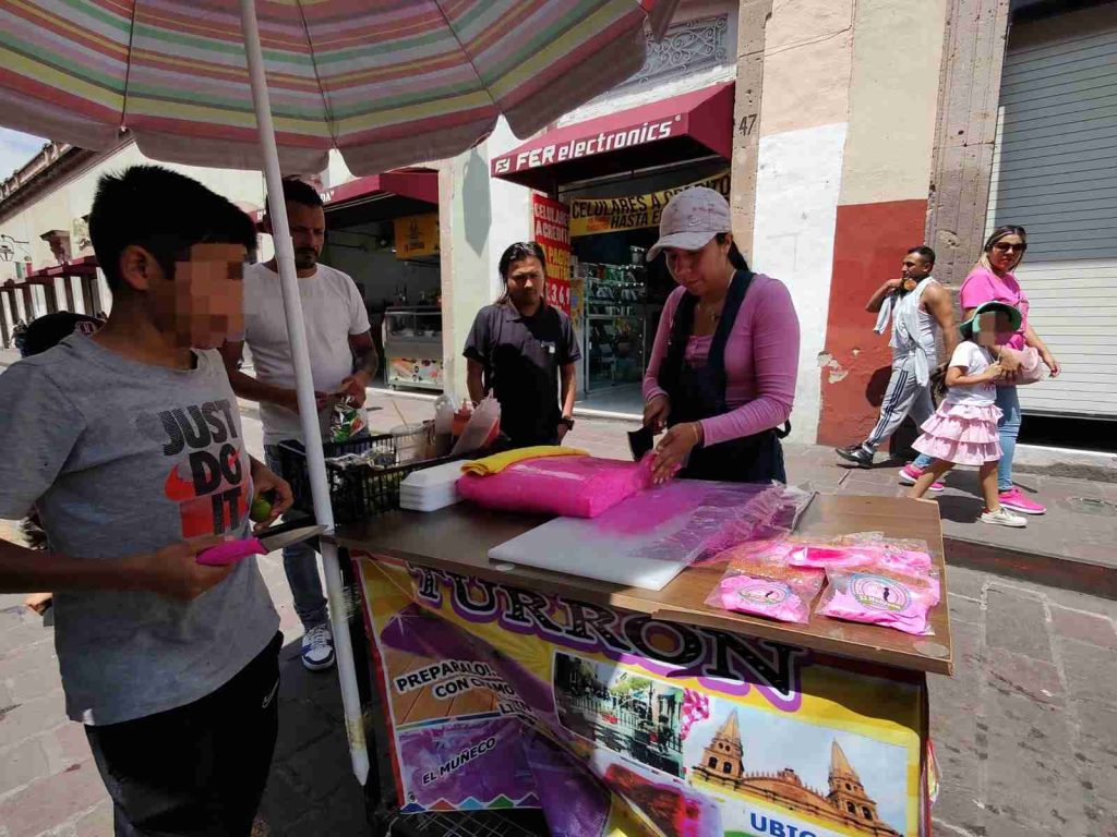Alrededor de 30 mdp fue la ganancia en comercios del Centro Histórico
