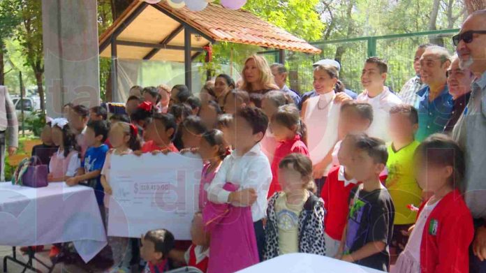 Lectura gratuita y espacios al aire libre en Morelia
