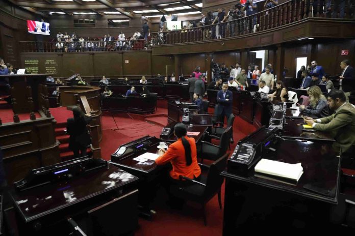 Con modificaciones y desacuerdos, Congreso del Estado avala conformación de Comisiones