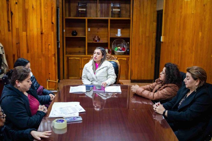 Dayana Pérez da solución justa con pensionados y jubilados.