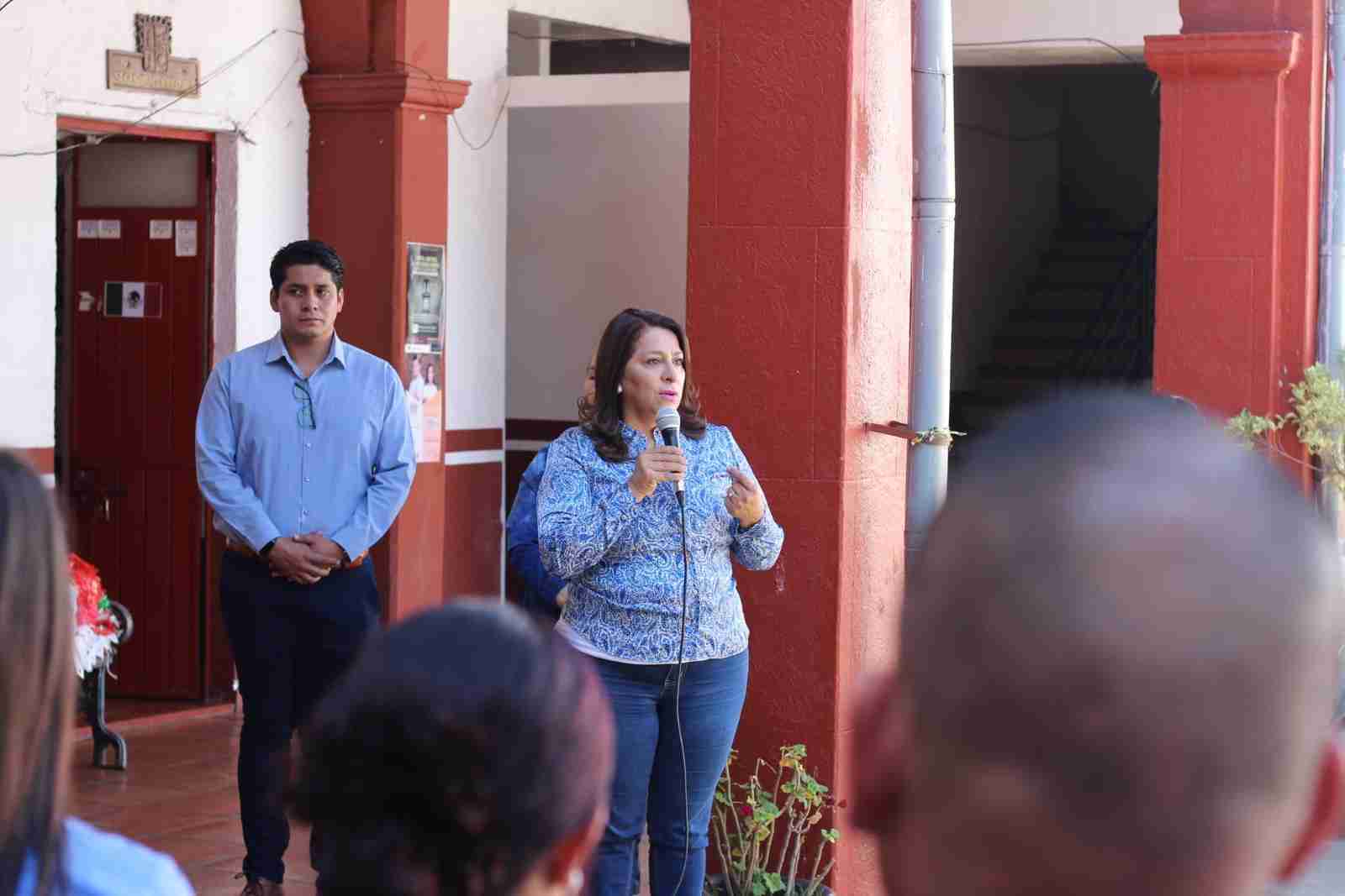 Anuncia Alma Mireya González Sánchez compromiso municipal en la lucha contra el cáncer de mama Anuncia Alma Mireya González Sánchez compromiso municipal en la lucha contra el cáncer de mama