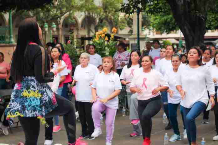 En Quiroga se realizan acciones para prevenir cáncer y apoyar a pacientes y familiares: Alma Mireya González