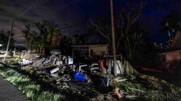 Aumentan a cuatro los muertos por “Milton”, que sale ya de la península de Florida
