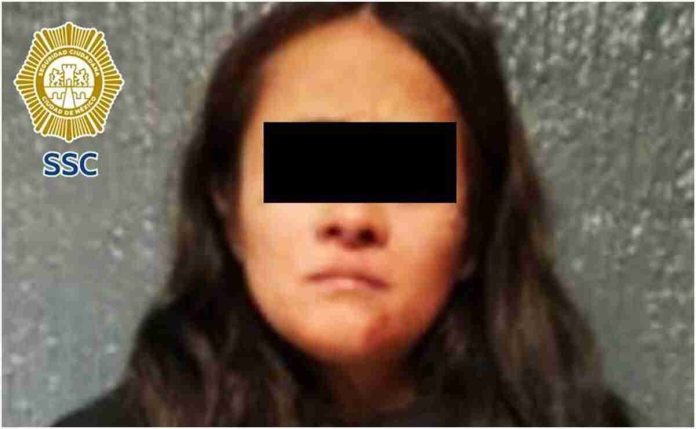 Mujer asesina a pareja con copa de vino, sería por celos