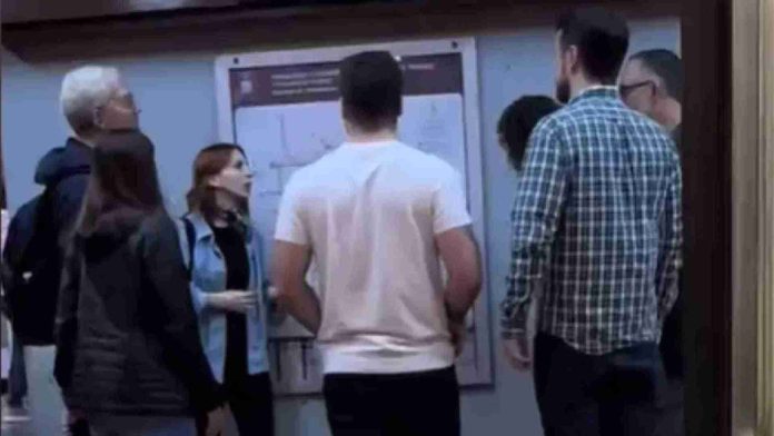 Dan recorrido guiado a extranjeros en Metro de CDMX