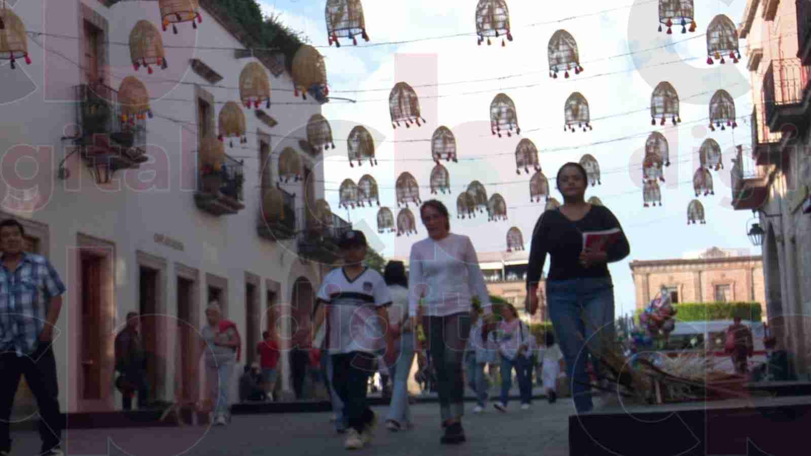 Comerciantes de la cerrada de San Agustín aumentaron sus ventas más del 50% por Noche Muertos Comerciantes de la cerrada de San Agustín aumentaron sus ventas más del 50% por Noche Muertos
