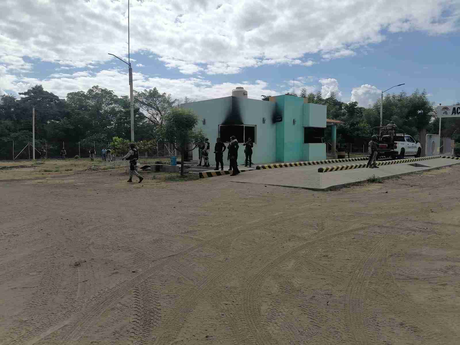Atienden fuerzas federales y estatales intento de incendio en empaque limonero, en Apatzingán Atienden fuerzas federales y estatales intento de incendio en empaque limonero, en Apatzingán