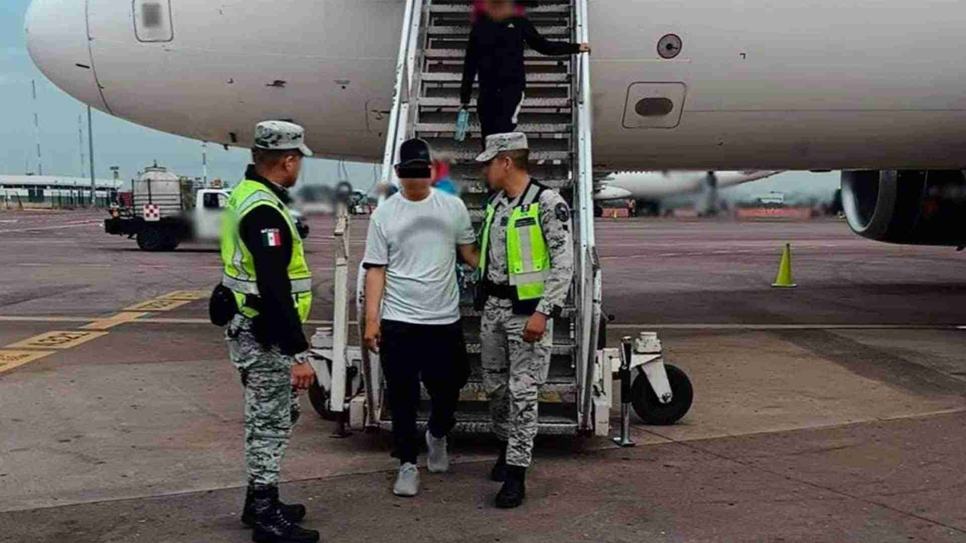 Hombre intentó desviar un vuelo hacia Estados Unidos Hombre intentó desviar un vuelo hacia Estados Unidos