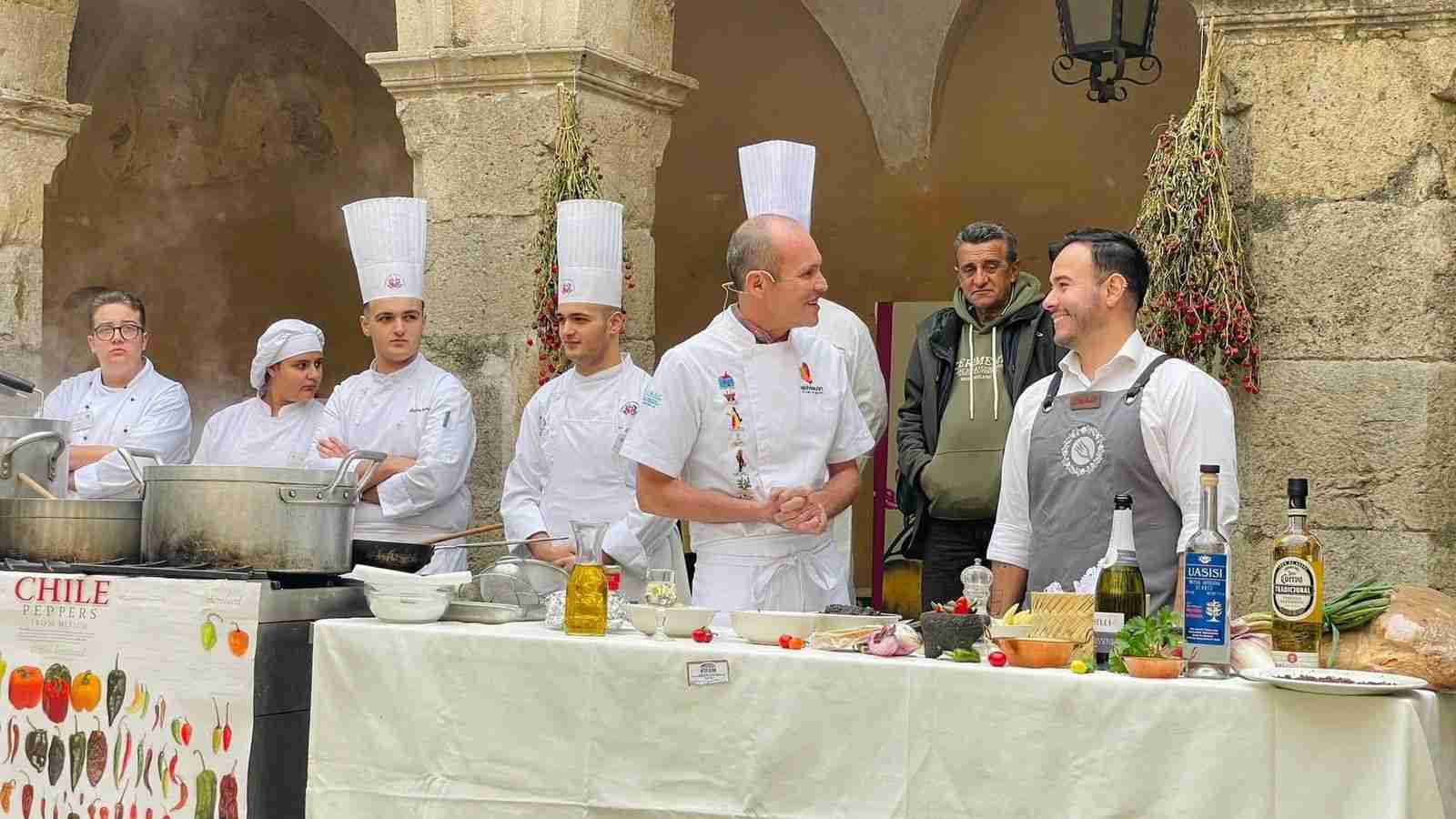 Chef michoacano destaca en Italia la diversidad culinaria del estado Chef michoacano destaca en Italia la diversidad culinaria del estado