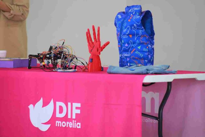DIF Morelia premia a ganadores del concurso 'Ideas sin Límites: Innovación Inclusiva'