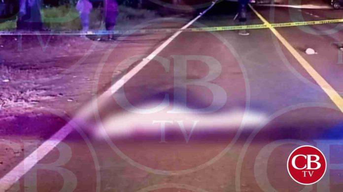 Camioneta atropella y mata a un abuelo en Puruándiro