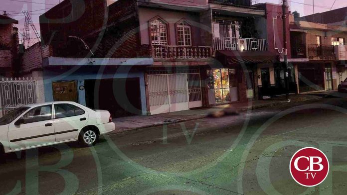 Le meten 7 balazos en la colonia Ramírez de Zamora