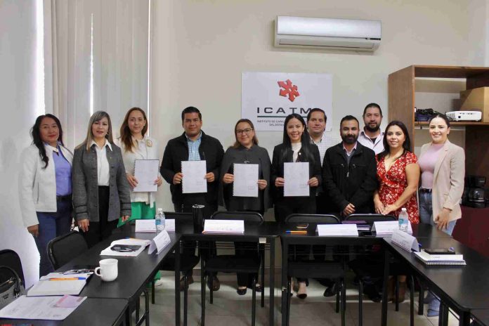 Diana Caballero impulsa el autoempleo y la economía local con convenio firmado con ICATMI