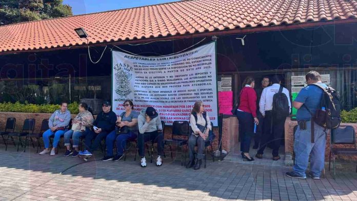 No se desplazará a trabajadores por método de pagos en línea: SFA