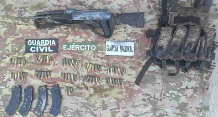 SSP y Defensa decomisan tres fusiles y más de 600 municiones