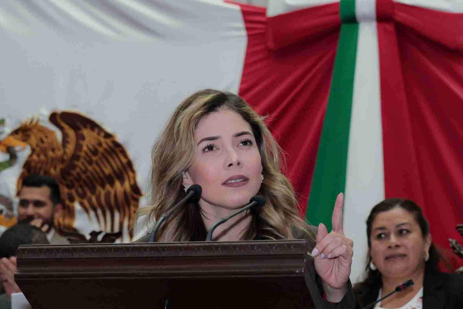 Con el Parlamento Abierto vamos hacia soluciones efectivas: Brissa Arroyo Con el Parlamento Abierto vamos hacia soluciones efectivas: Brissa Arroyo