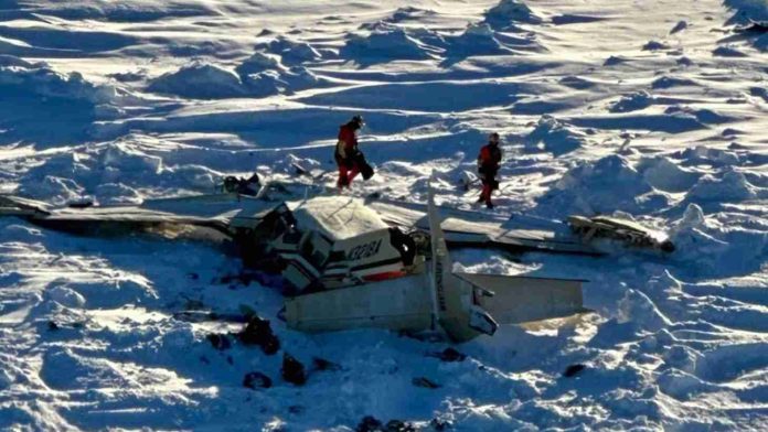 Alaska: localizan avioneta perdida con tres muertos