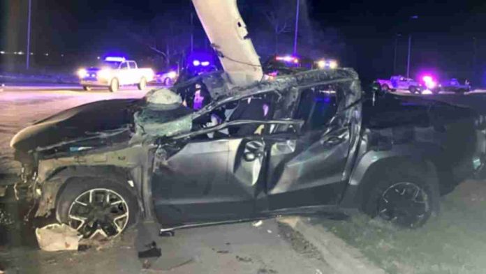 Amigos mueren en accidente automovilístico