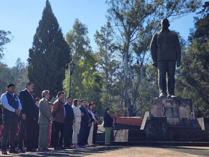 Julio Arreola encabeza la conmemoración del 87° Aniversario de la Expropiación Petrolera