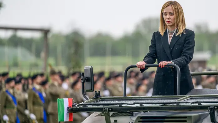 Italia aconseja tener cuidado con el envío de tropas a Ucrania