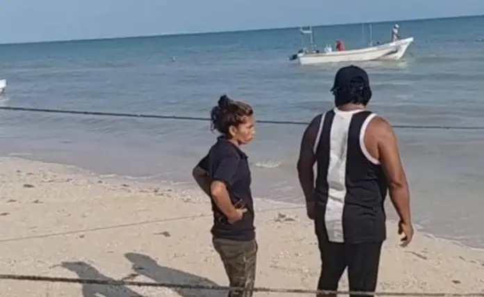 Desaparece embarcación con 4 tripulantes en Yucatán