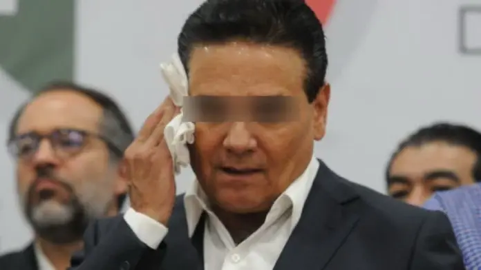 Silvano Aureoles en Michoacán: derroches, viajes al extranjero y desvío millonario de recursos