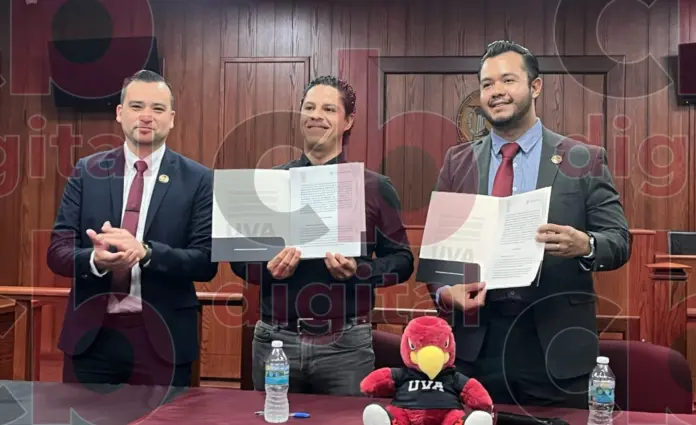 Universidad Vizcaya de las Américas, campus Morelia y campus en línea firman convenio de colaborar con el STASPE