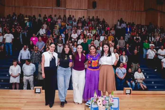 YOHANA MENDOZA RATIFICA SU COMPROMISO Y SORORIDAD CON MUJERES ARIENSES EN EL EVENTO “LOS RETOS Y ÉXITOS DE SER MUJER”.
