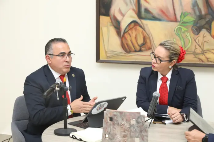Como parte de las gestiones realizadas en la administración encabezada por la rectora de la Universidad Michoacana de San Nicolás de Hidalgo (UMSNH), Yarabí Ávila González, esta semana se iniciará con los trámites del pago de lentes y aparatos auditivos, becas y reintegro de cuotas a profesoras y profesores nicolaitas correspondiente al ejercicio 2023, informó el tesorero Enrique Eduardo Román García.