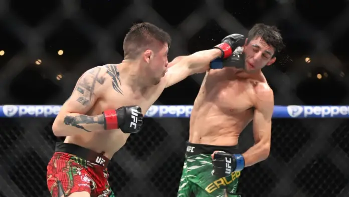 Brandon Moreno logra su primera victoria en la UFC México