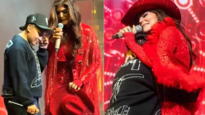 Ana Bárbara es abucheada durante concierto haciéndola llorar