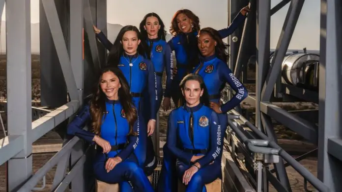 Katy Perry y Gayle King se preparan para tocar el borde del espacio con Blue Origin