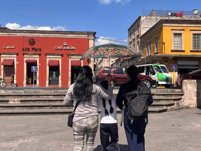 Persiste la onda de calor en zonas de Michoacán