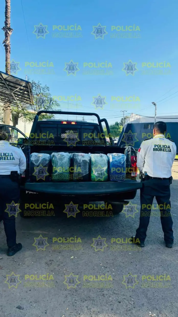 Policía Morelia detiene a hombre por presunto robo de combustible