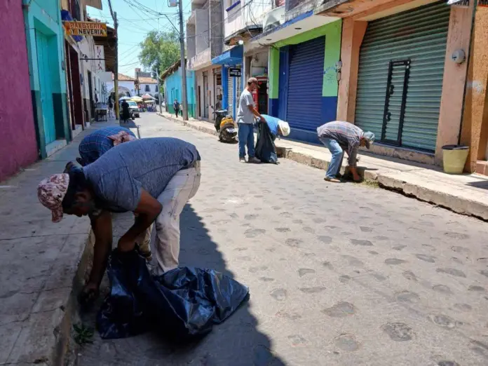 El Ayuntamiento de Morelos mejora la imagen urbana del centro histórico de Villa Morelos