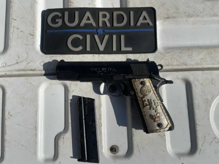En Salvador Escalante, SSP y Policía Municipal detienen a uno en posesión de arma de fuego