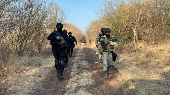Tres sicarios abatidos por el Ejército en Apatzingán