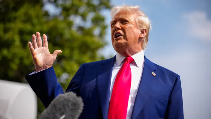 Dice Trump que “es un gran momento para hacerse más ricos que nunca”