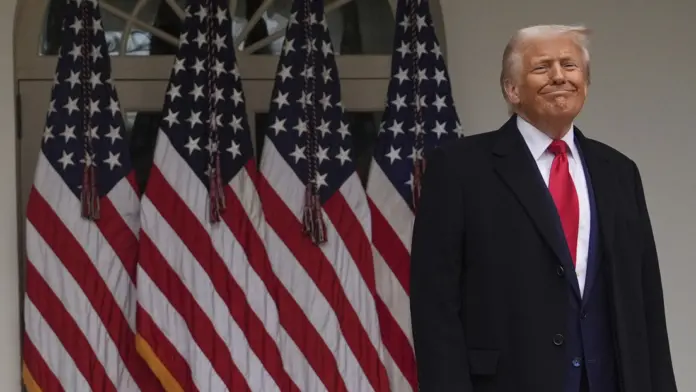 Dice Trump que “entraron en pánico” en Pekín